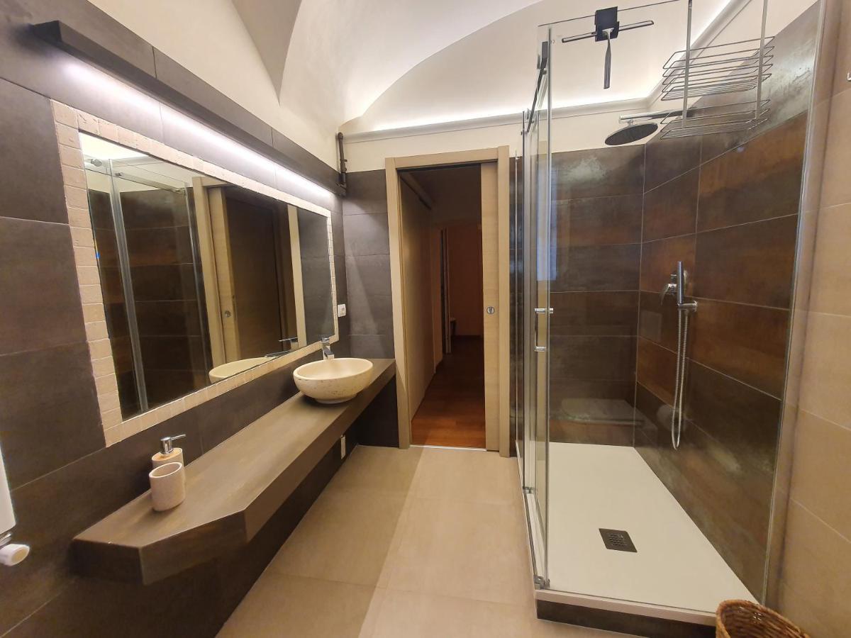 Il Nido Del Borgo Apartment Genoa Luaran gambar